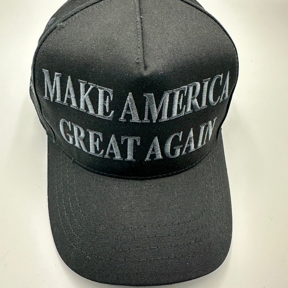 Cali-Fame Trump Make America Great Again Logo Black Trucker Hat Cap One Size - Picture 1 of 7